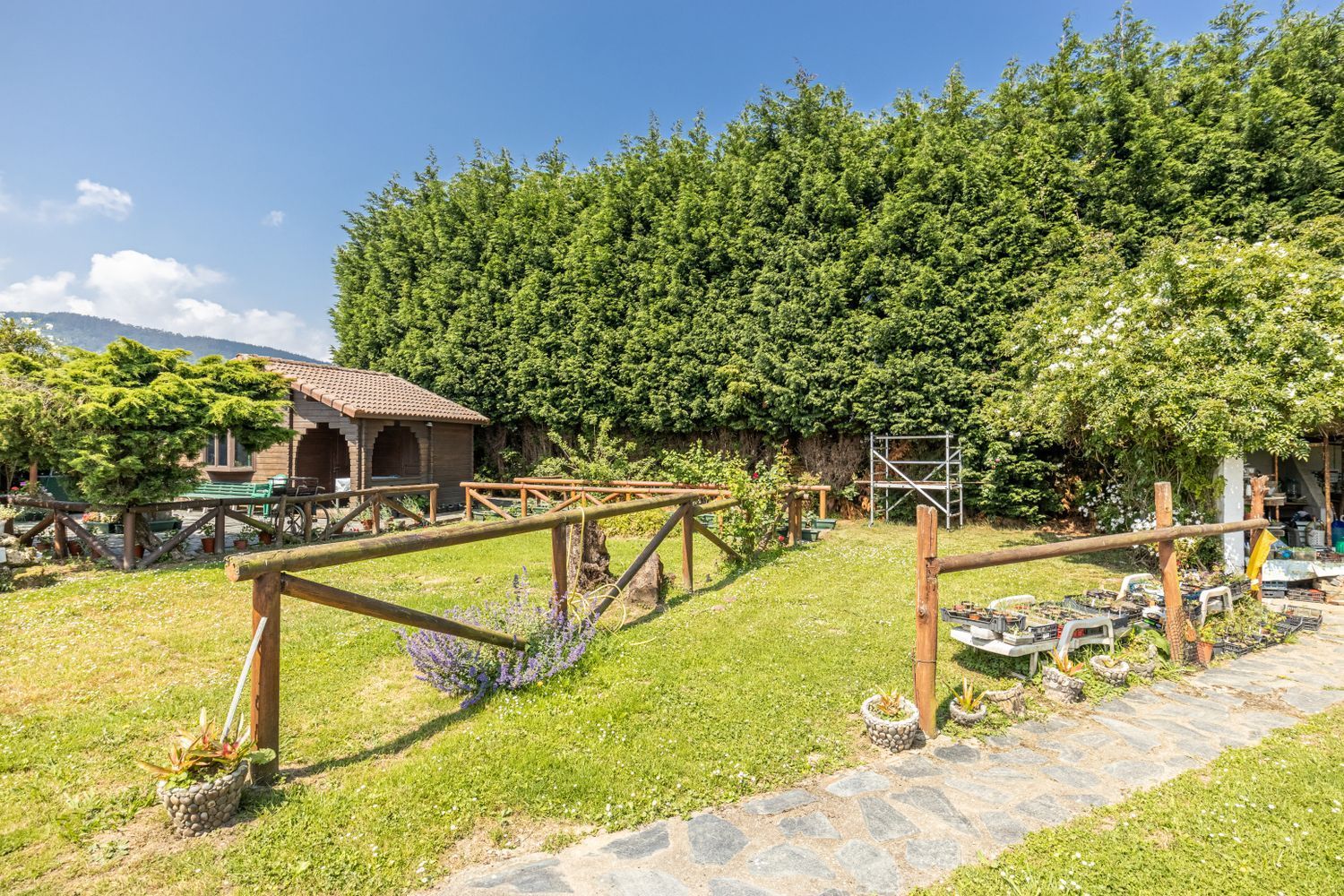 House for sale on the seafront on Calle Villar, in Avilés