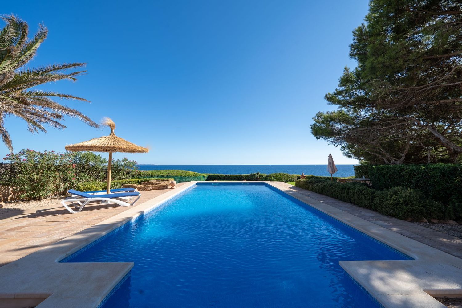 Casa en venda en primera línia de mar a Llucmajor, a Menorca
