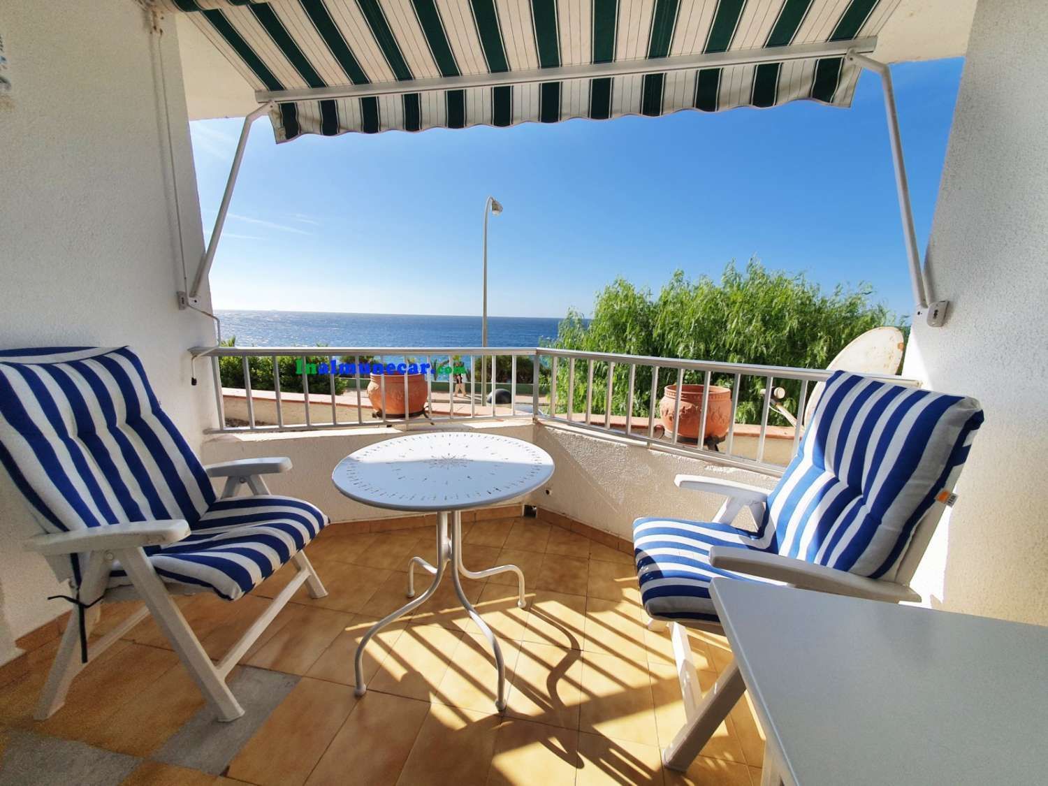Apartment for sale on the seafront in Cotobro, Almuñecar
