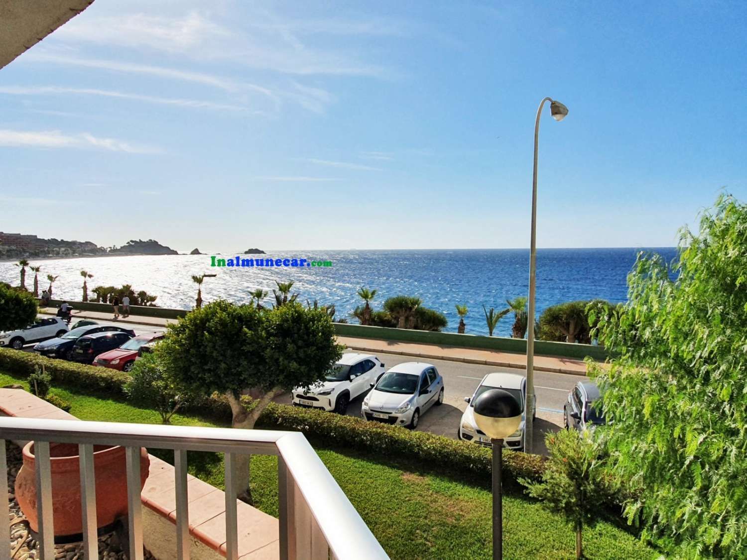 Apartment for sale on the seafront in Cotobro, Almuñecar