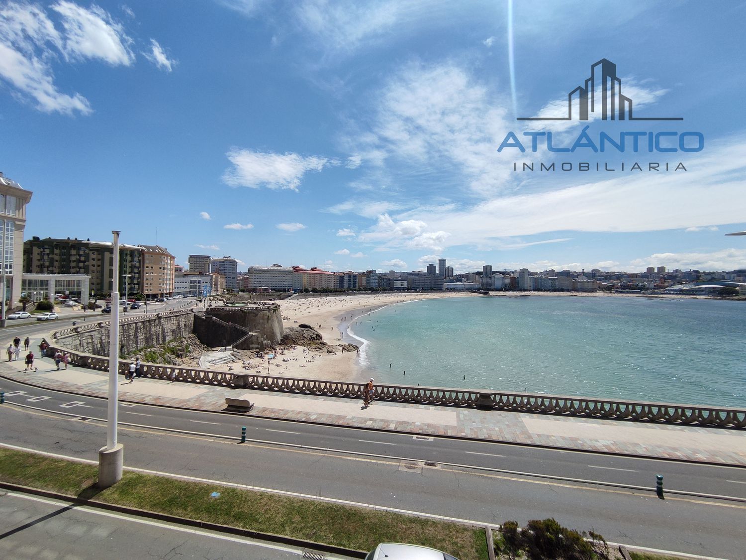Apartamento en venta en primera línea de mar en la Calle Matadero, en A Coruña