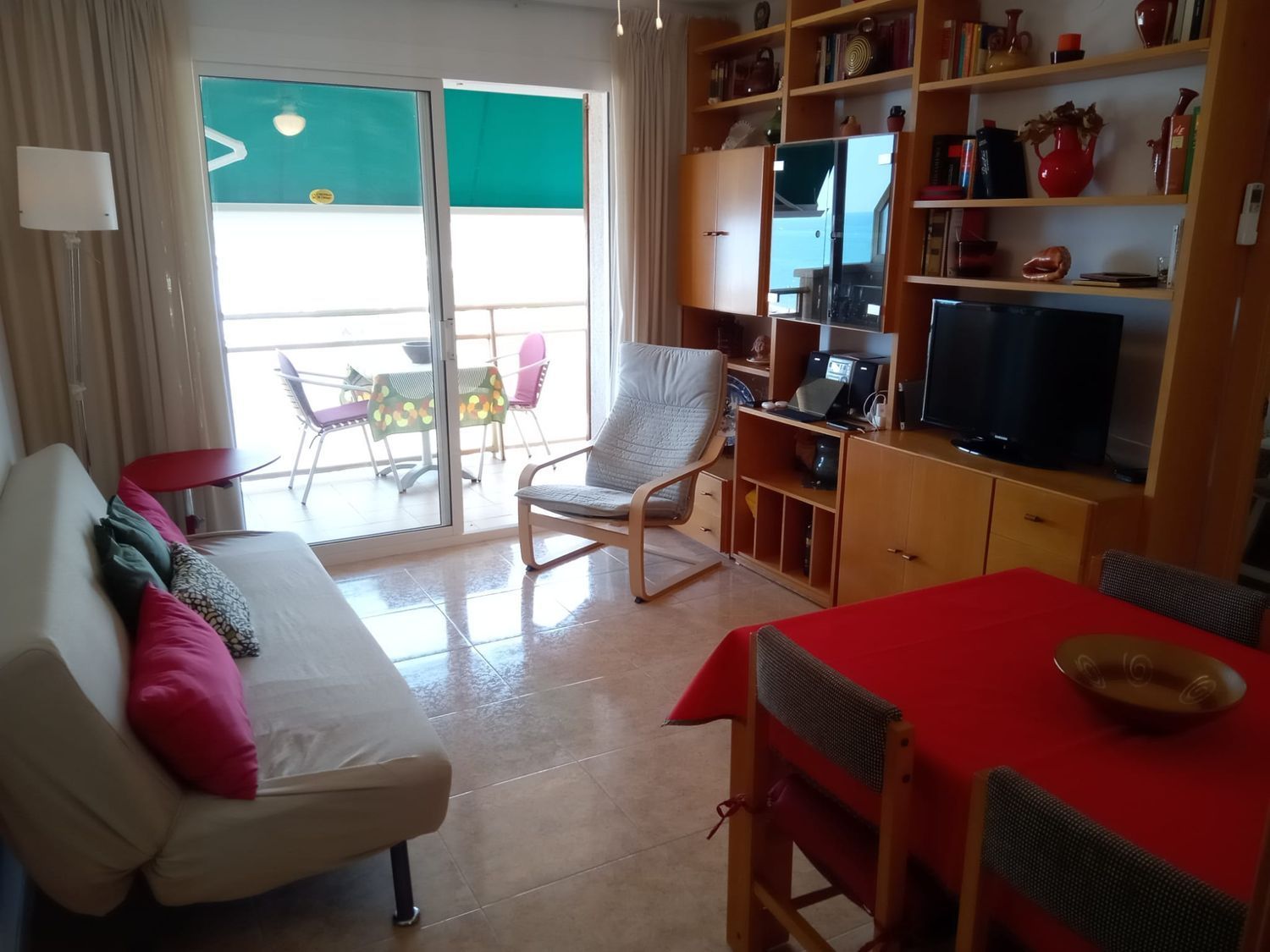 Apartamento en venta en primera línea de mar en Carrer del Jonquet, en l'Hospitalet de l'Infant