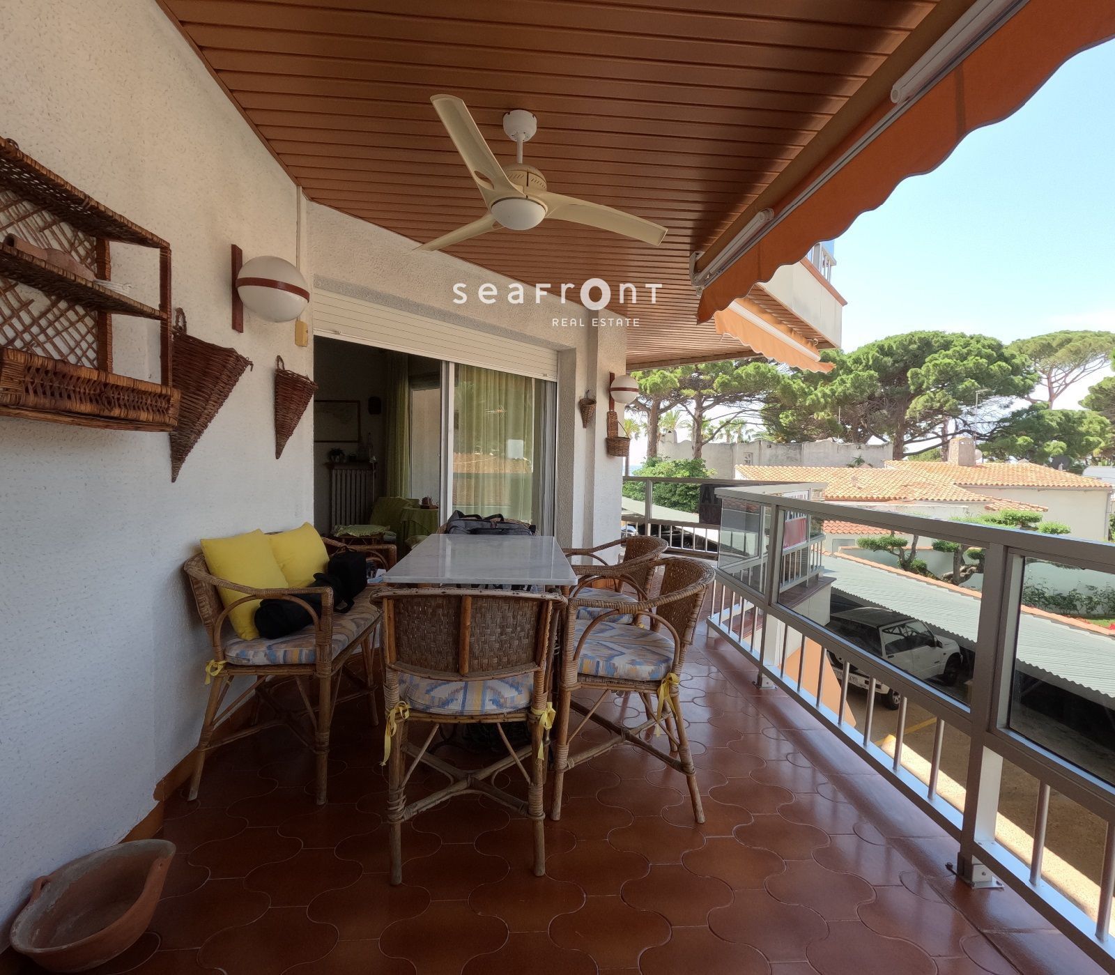 Apartamento à venda à beira-mar na Avinguda Diputació, em Vilafortuny, Cambrils