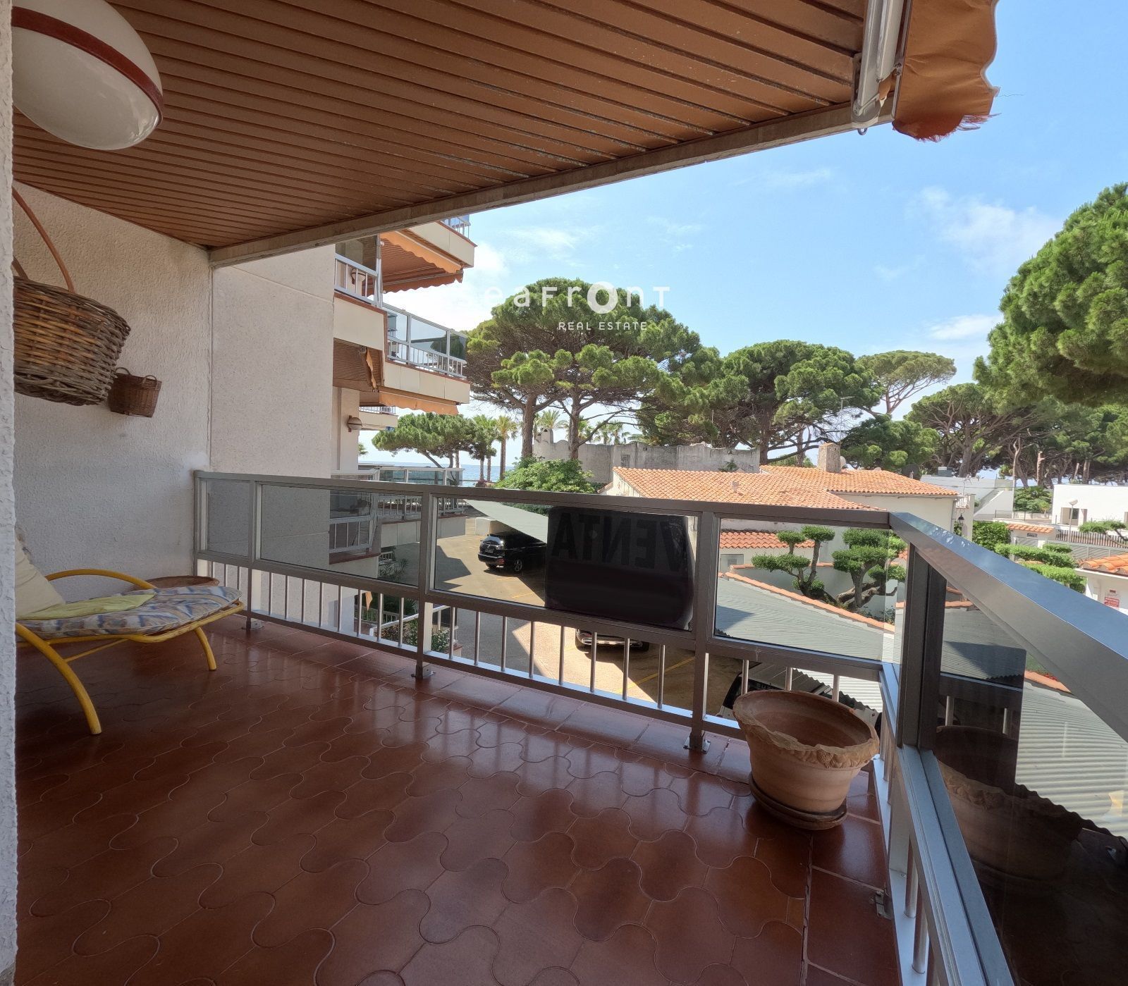 Apartment for sale on the seafront in Avinguda Diputació, in Vilafortuny, Cambrils