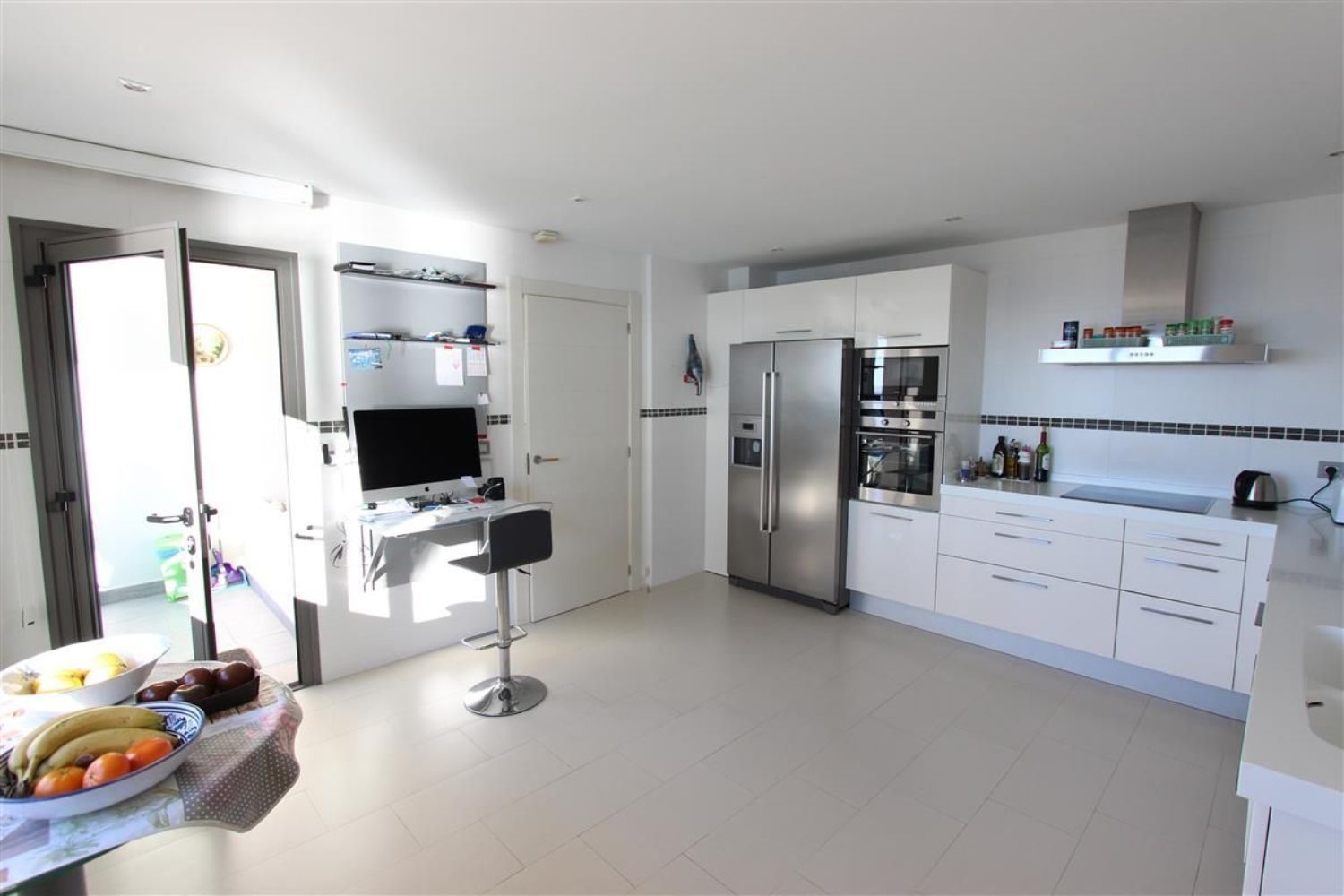 Apartamento à venda à beira-mar na Plaza Granada-mascarat, em Altea