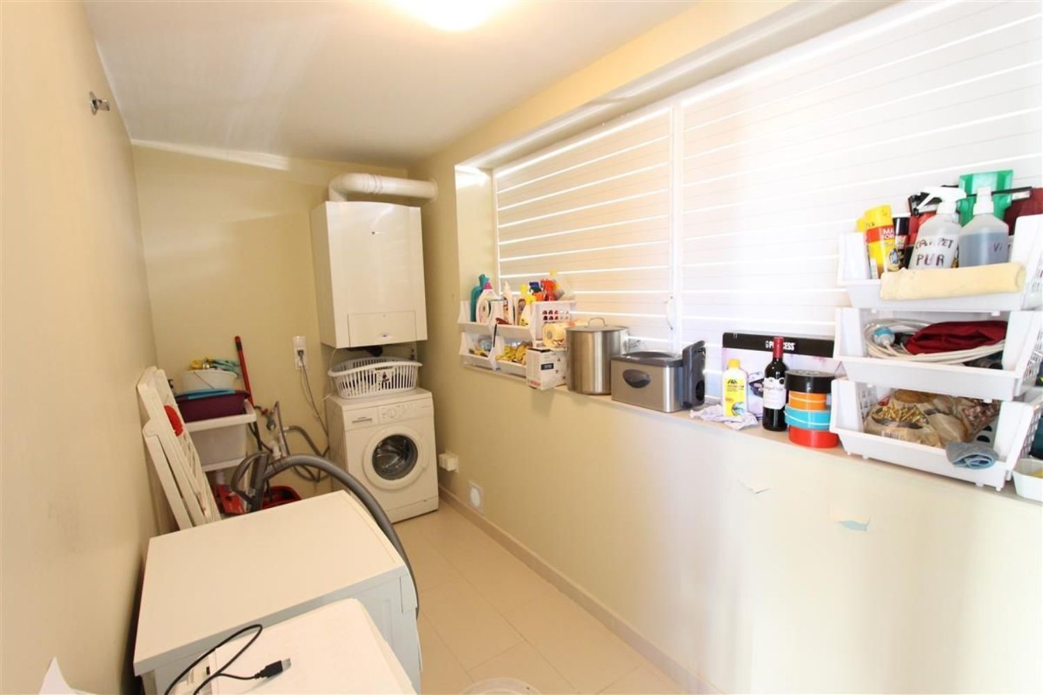 Apartamento à venda à beira-mar na Plaza Granada-mascarat, em Altea