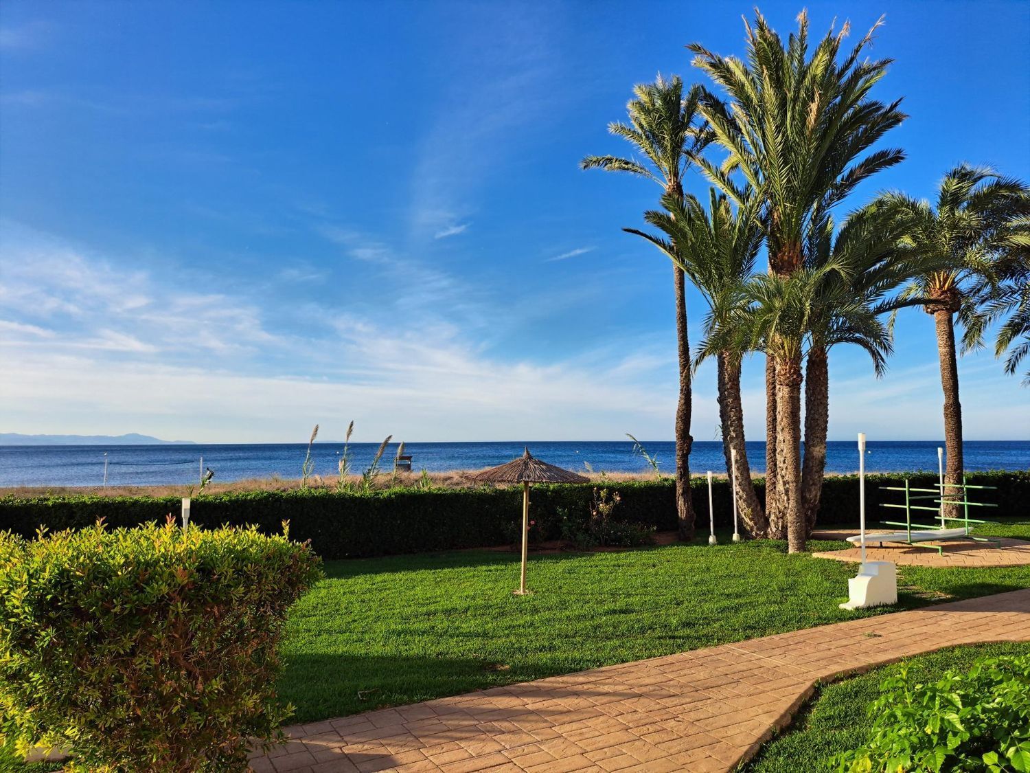 Rés-do-chão à venda à beira-mar em Dénia