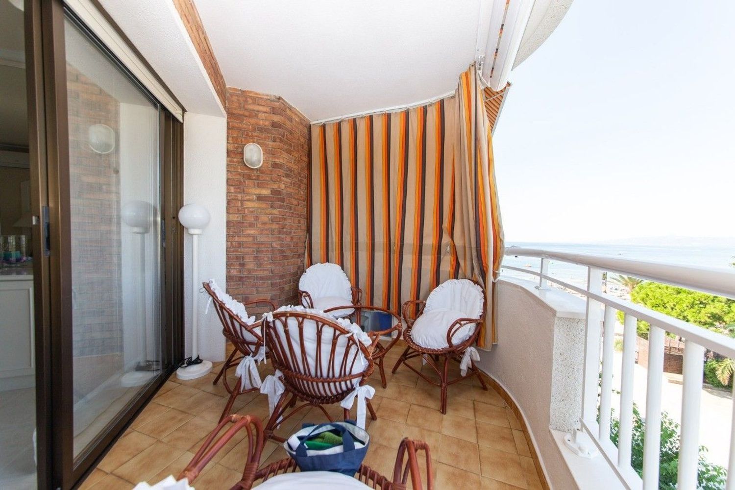 Apartment for sale on the seafront on Carrer de Brussel·les, in Salou