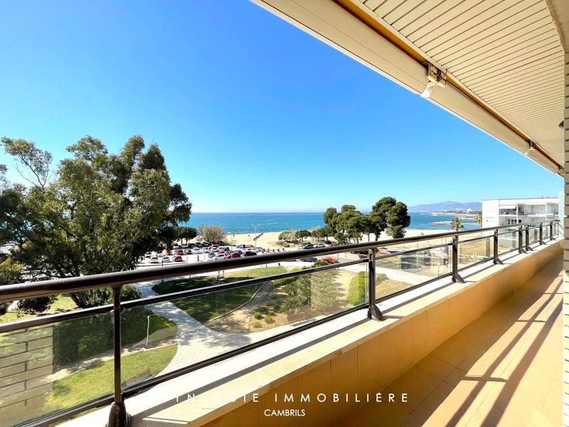 Apartament en venda Cambrils, Tarragona. Ref: 3208. Addurno.com