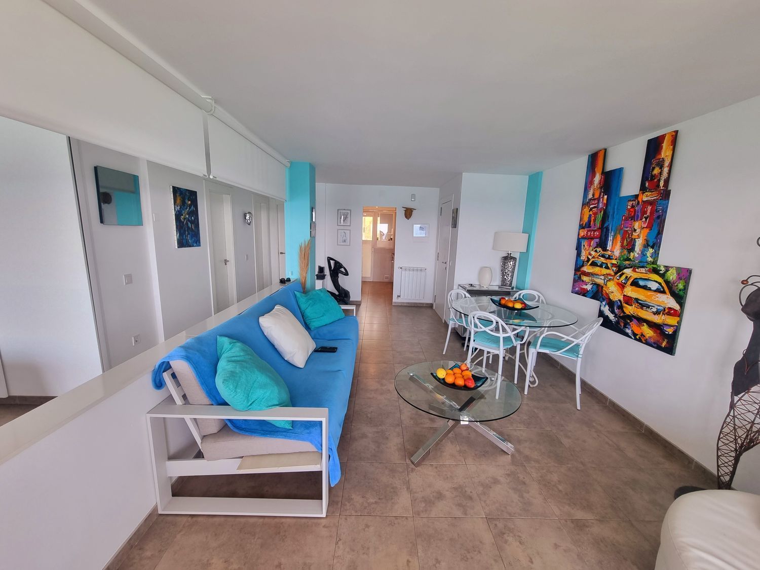 Apartamento en venta en primera línea de mar en el Passeig Marítim, en Miami Playa