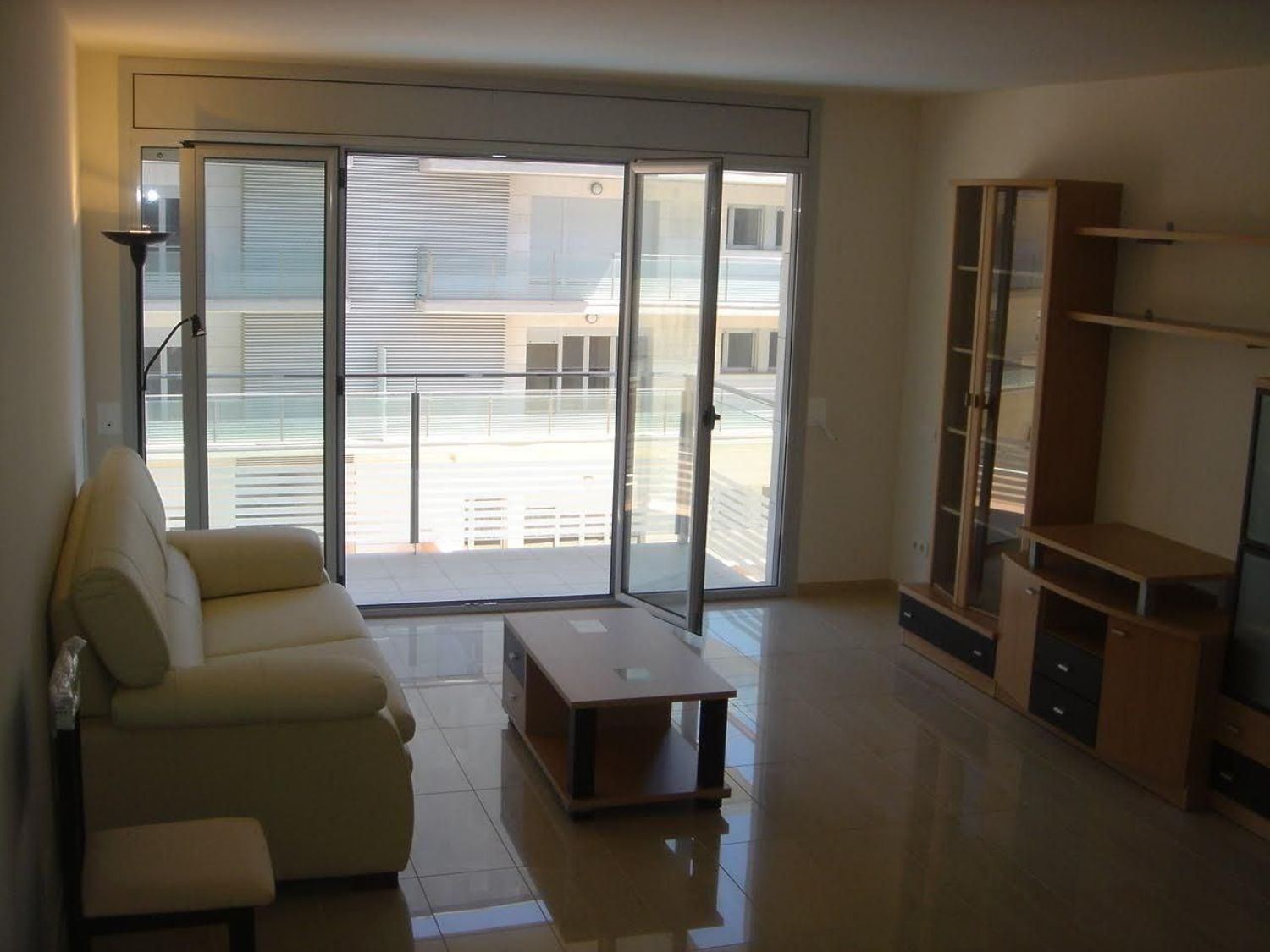 Apartment for sale on the seafront in the Mar d'Alborán passage, in Badalona