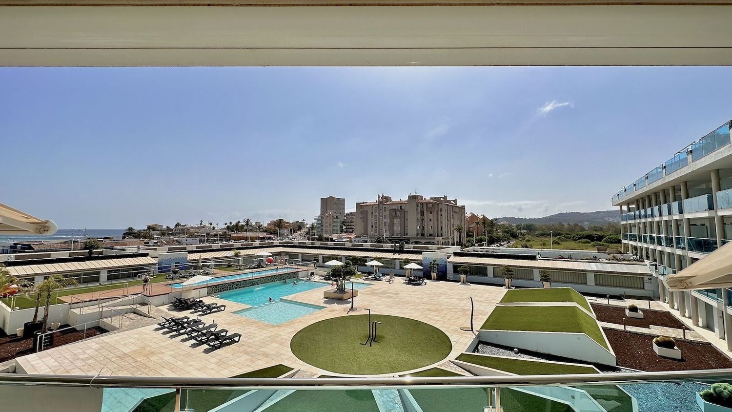 Apartment for sale on the seafront on Avenida Paris, in Jávea