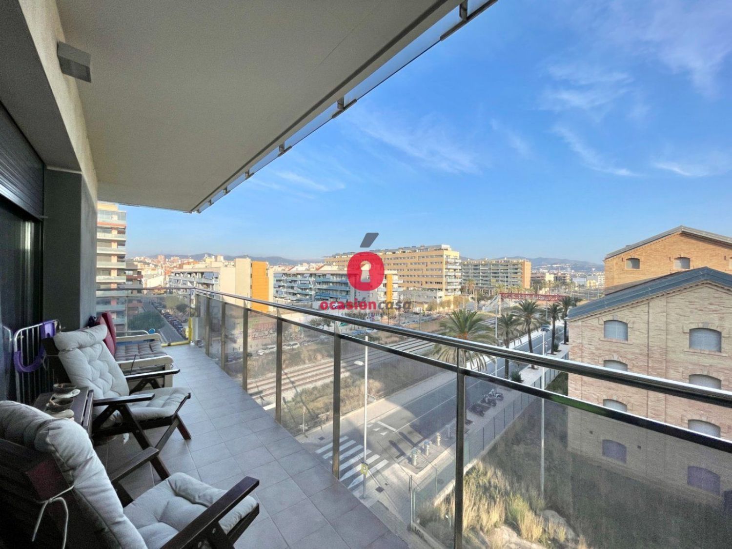 Apartment for sale on the seafront on the Paseo Marítimo, in Badalona