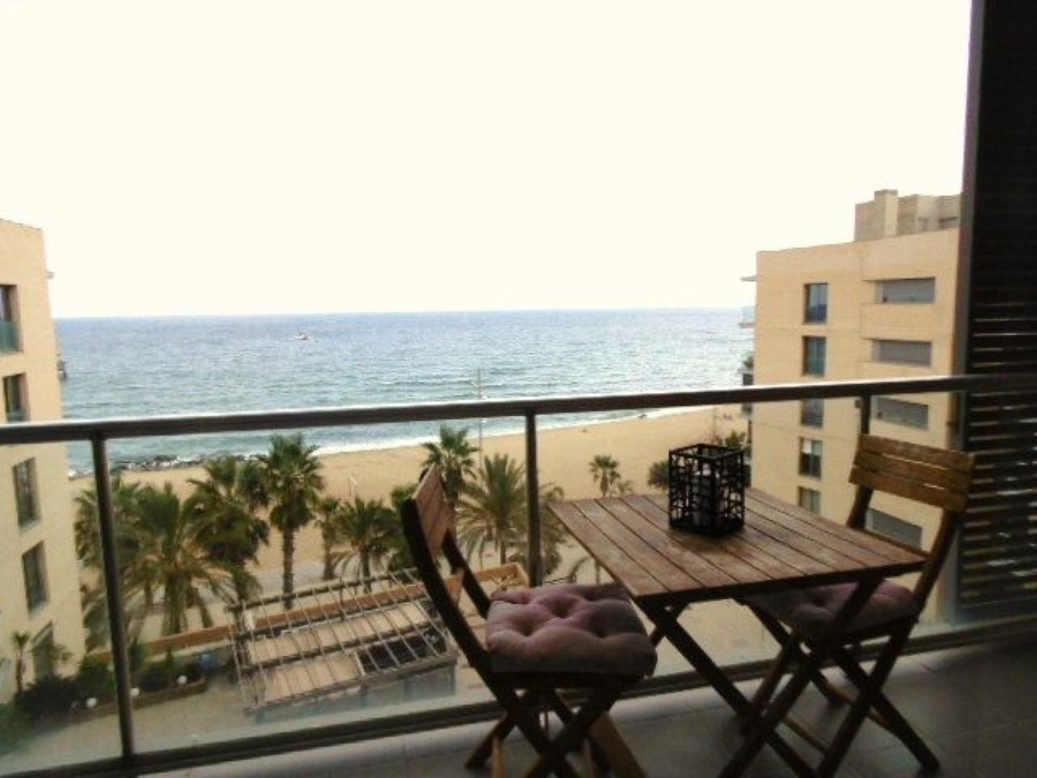 Apartment for sale on the seafront on Carrer Estrop, in Badalona