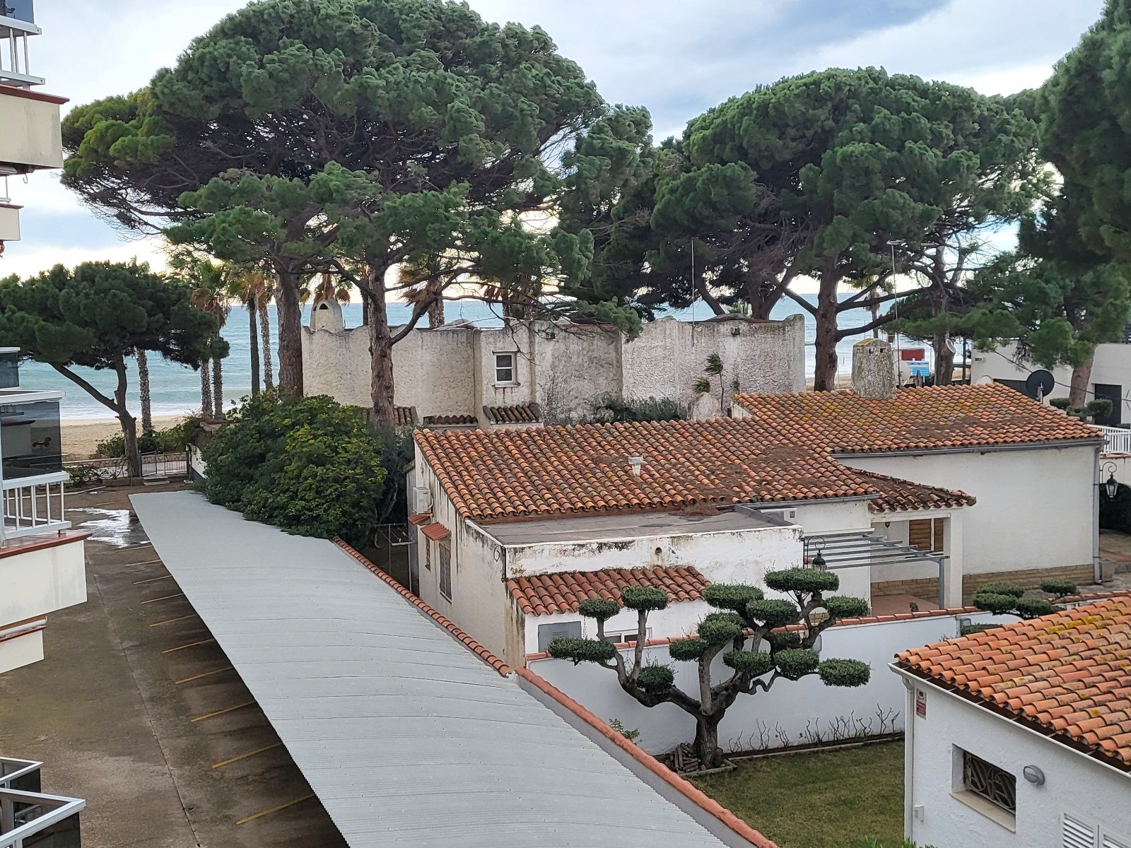 Apartment for sale on the seafront in Avinguda Diputació, in Vilafortuny, Cambrils