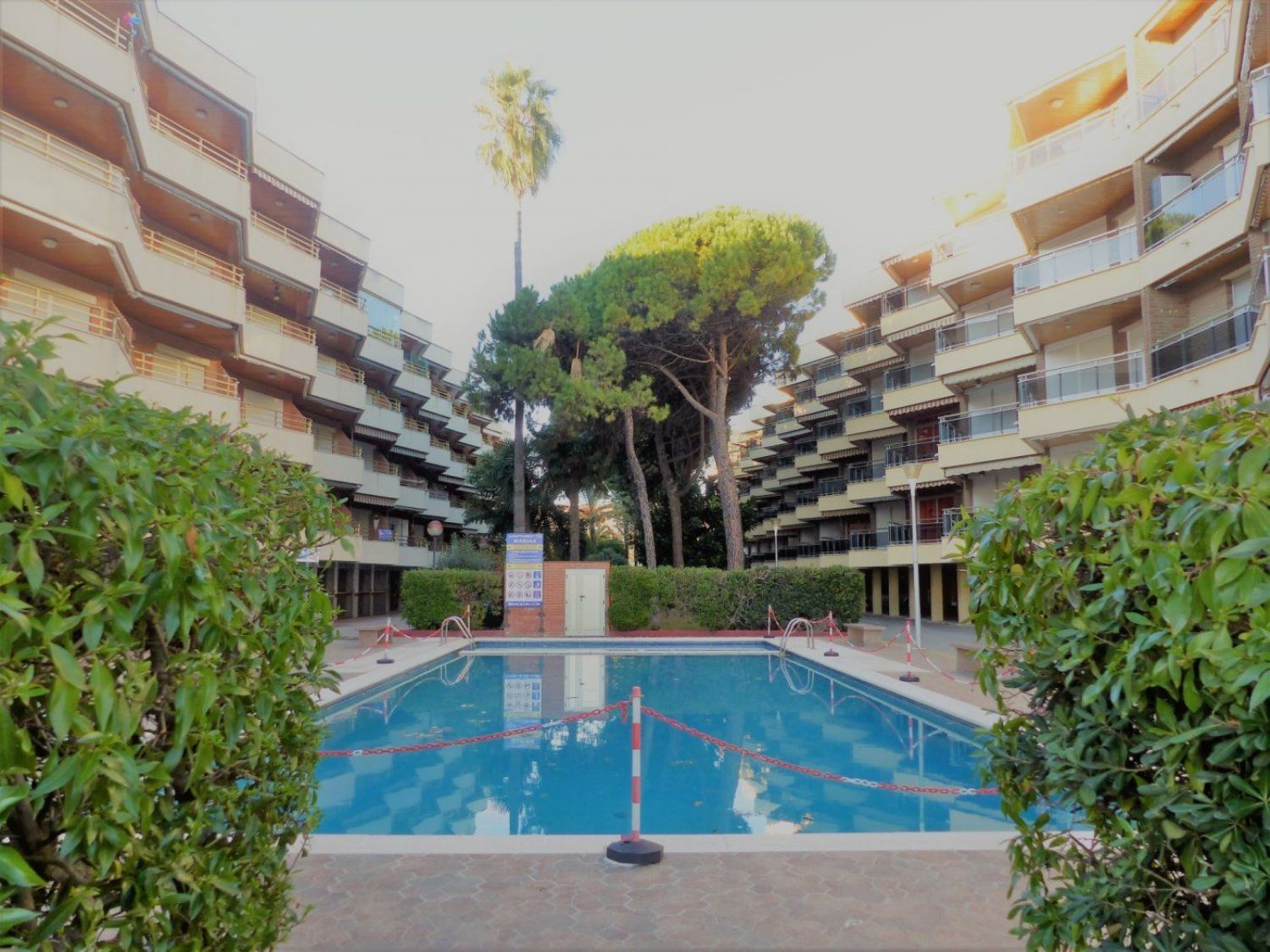 Apartment for sale on the seafront from La Diputació to Cambrils