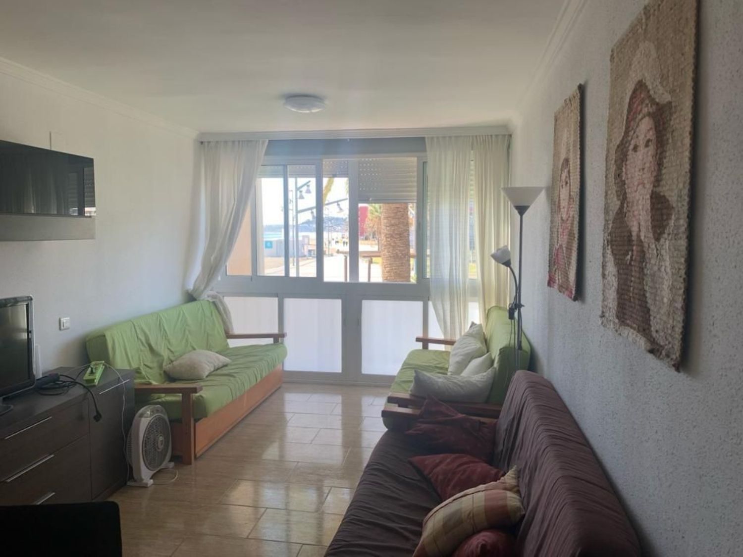 Apartamento en venta en primera linea de mar en Calle Plácido Domingo, La pineda