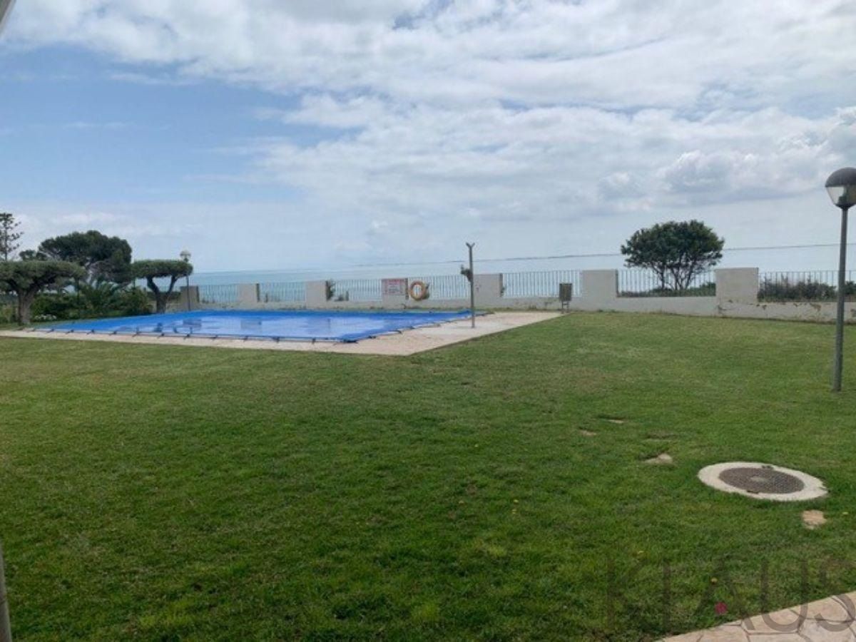 Apartamento en venta en primera línea de mar en Alcanar Playa, en Alcanar
