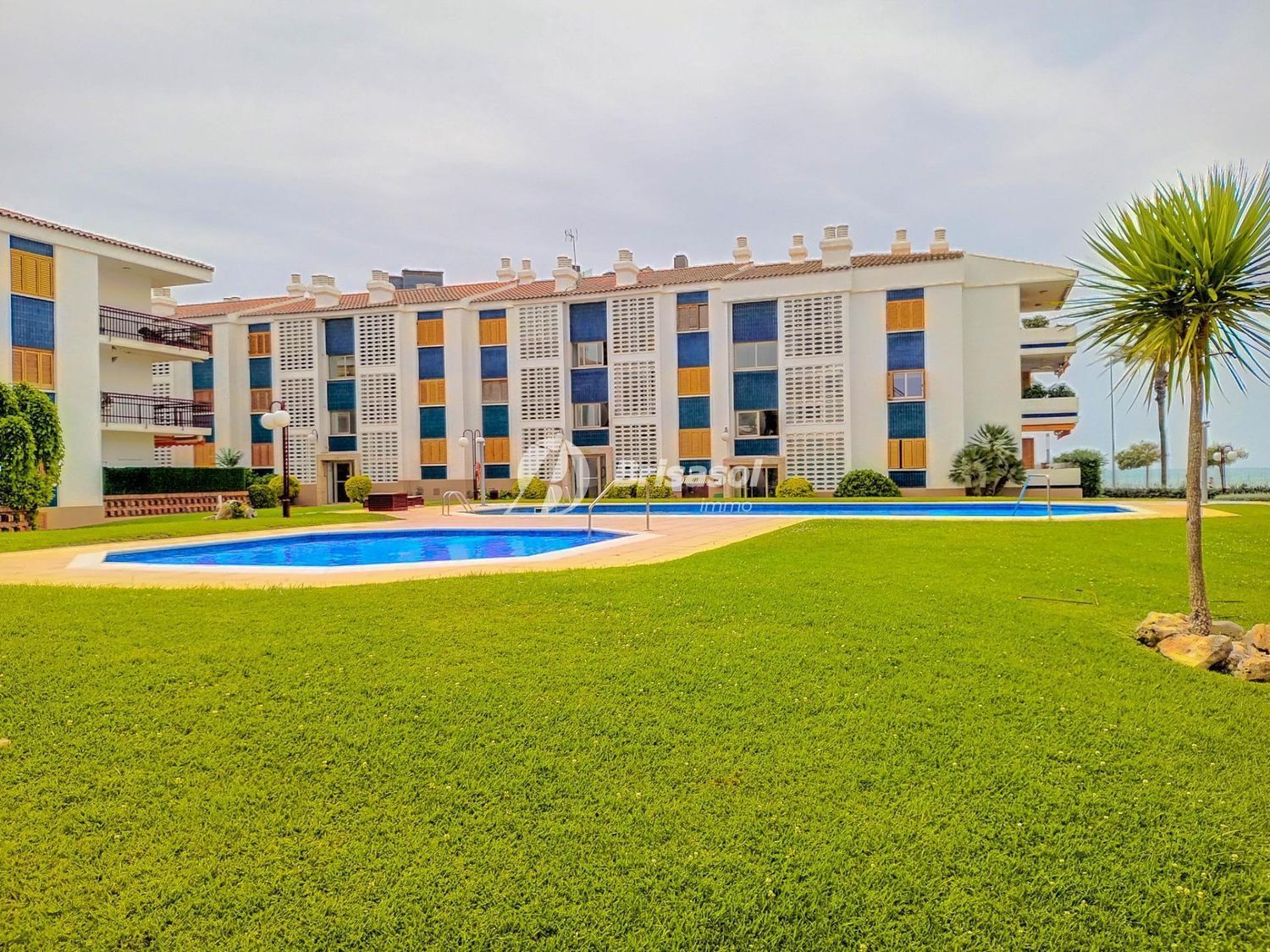 Piso en venta en primera línea de mar en la Avenida Juan Sebastián Bach, en Cambrils