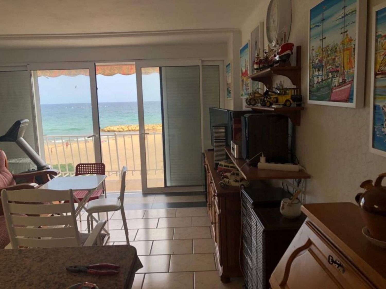 PISO EN VENTA EN PRIMERA LINEA DE MAR EN CALLE GOLF DE SANT JORDI, EN CAMBRILS