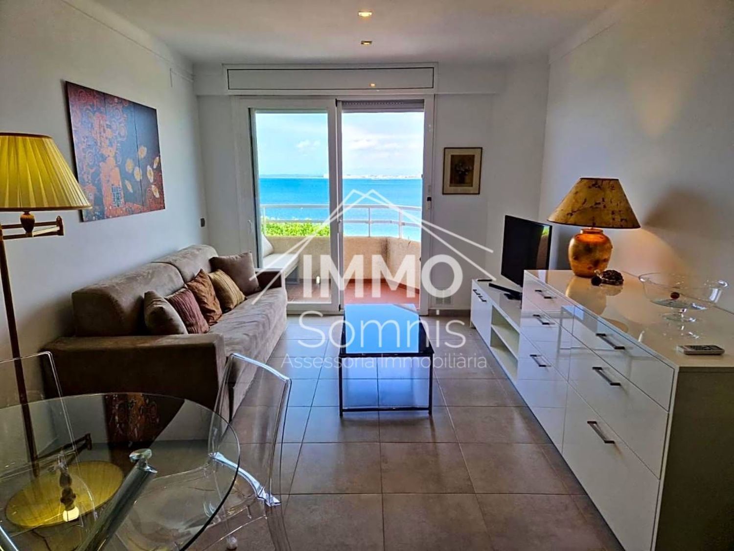 Piso en venta, en primera linea de mar en Avenida de Rhode, en Roses