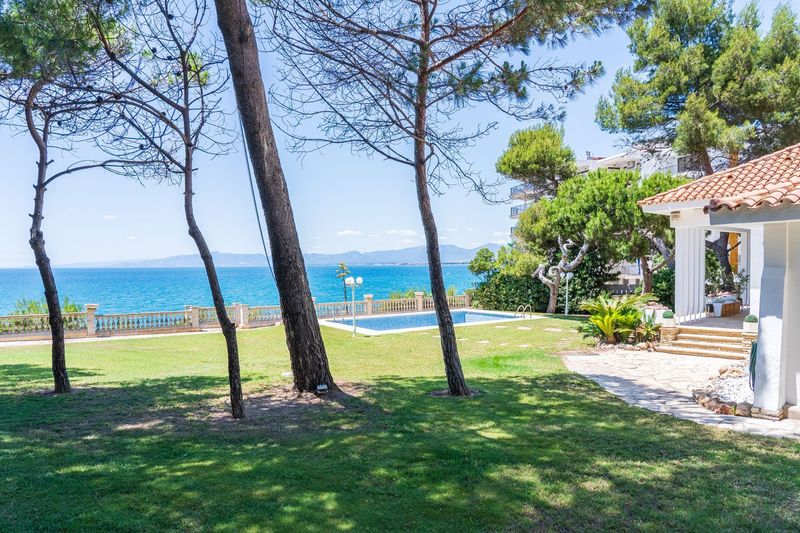 Cases en venda Salou, Tarragona. Ref: 3429. Addurno.com