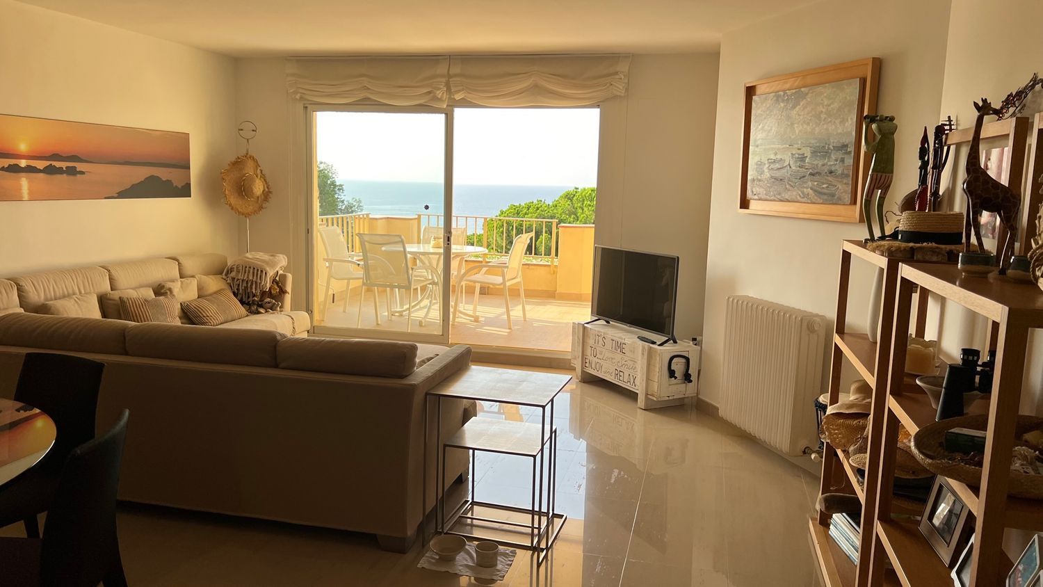 Apartment for sale, on the seafront in Travesía Conca, in Castell-Platja d'Aro