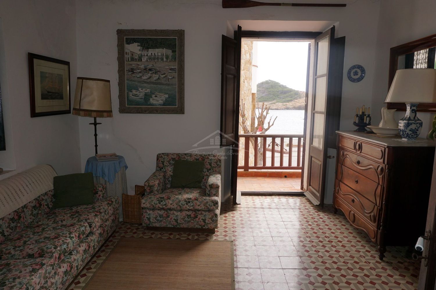 Semi-detached house for sale, on the seafront in PAseo de L´ancora, in Begur