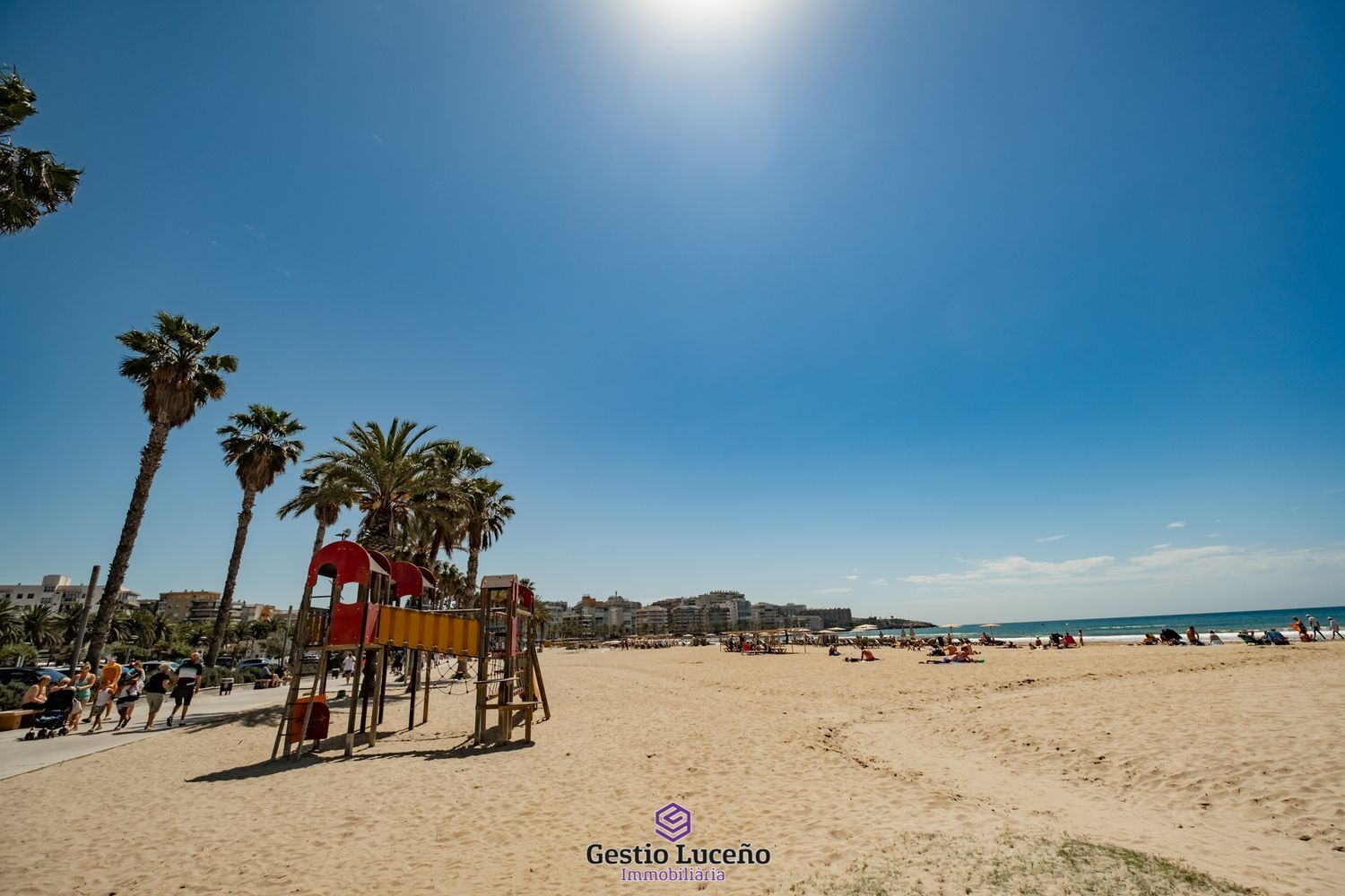 Ático en primera línea de mar en Calle Lleida en la Playa de Levante, Salou