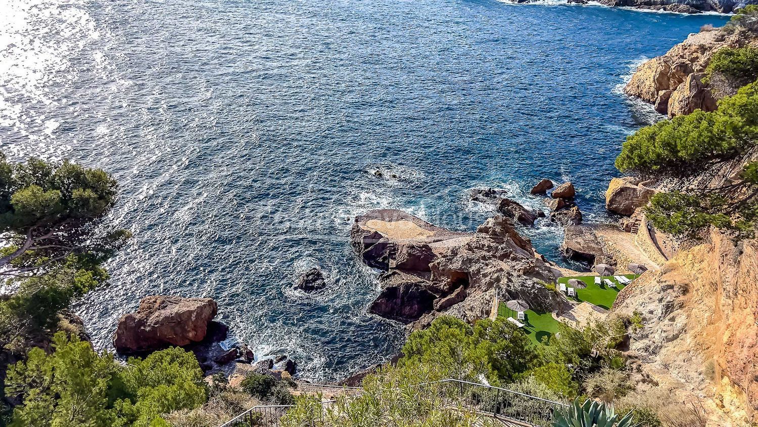 Apartment for sale, in first line of sea in Cap de Sal Street, in Begur