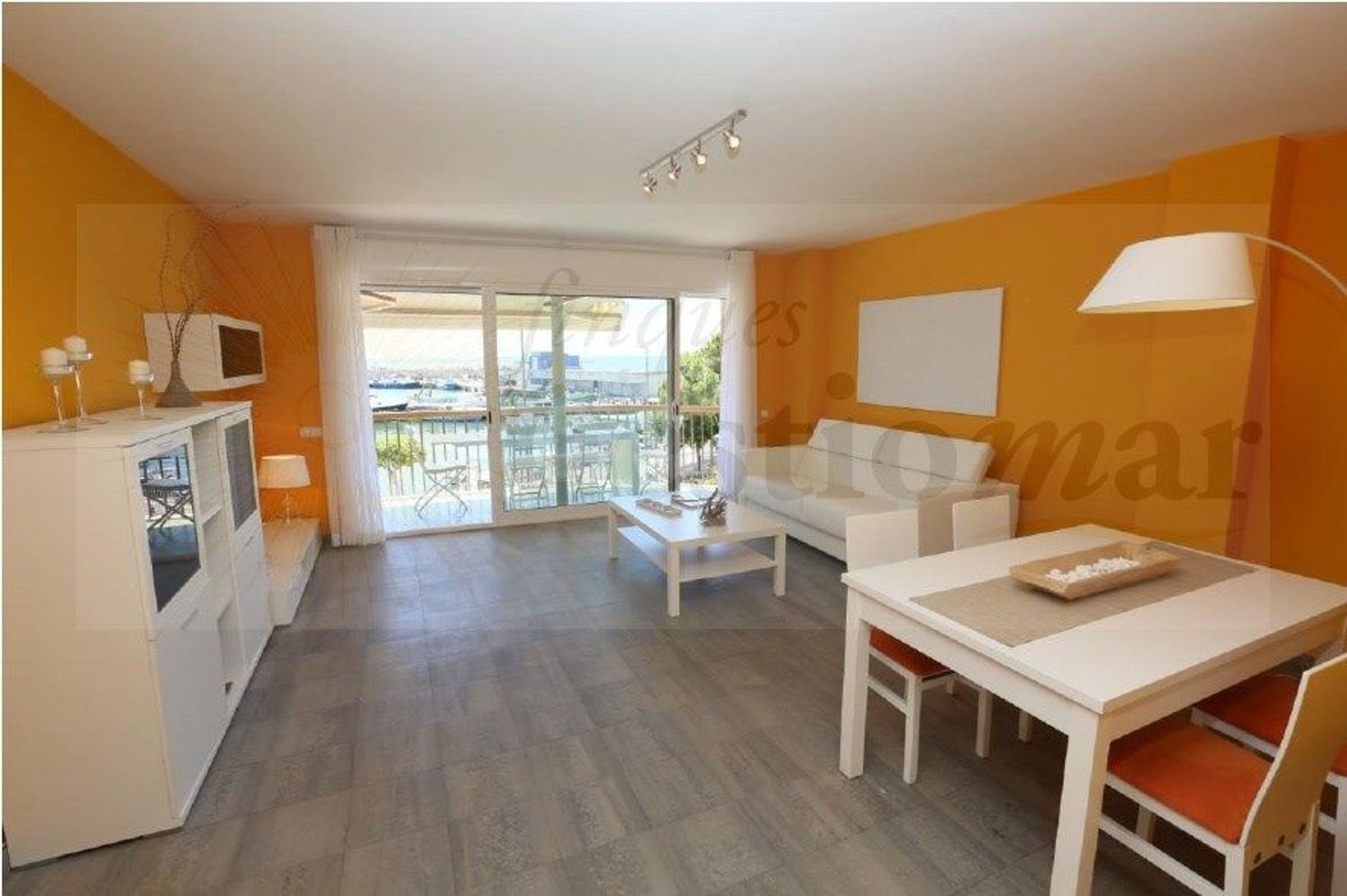 Apartment for sale, in first line of sea in paso de miramar, in Salou