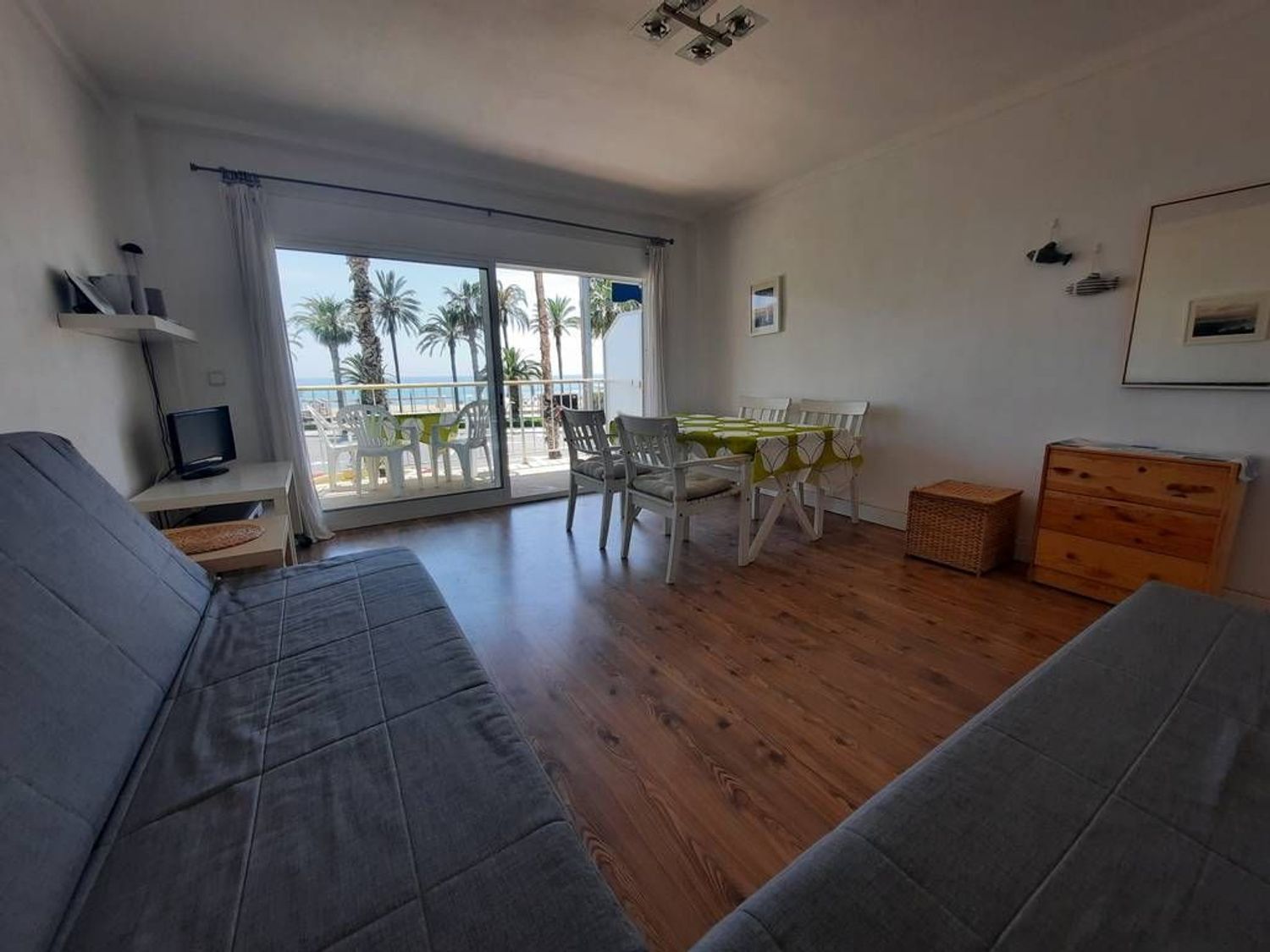 Apartamento para venda, em primeira linha de mar na Plaza de Venus, em Salou