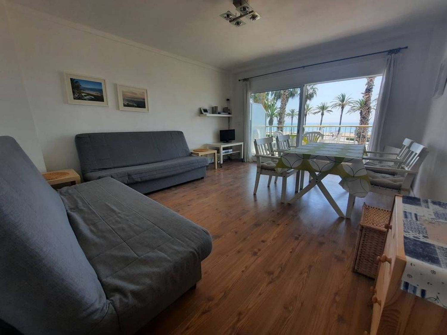 Apartamento para venda, em primeira linha de mar na Plaza de Venus, em Salou