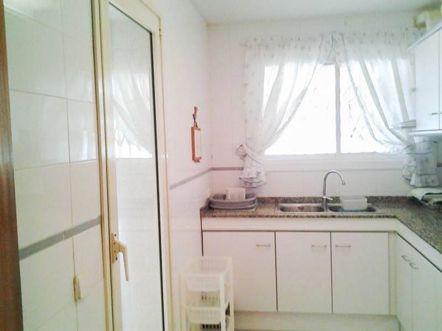 Apartamento para venda, em primeira linha de mar no bairro cunidor. em Cunit.