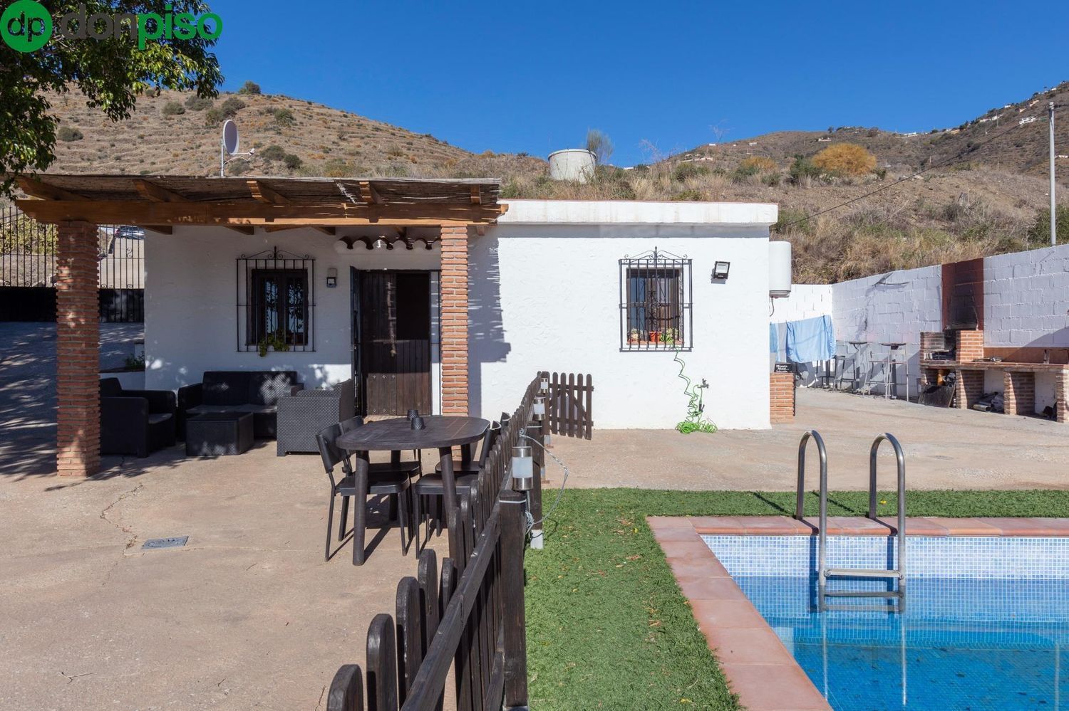 Casa para venda, em frente ao mar na Costa Tropical, em Almunecar.