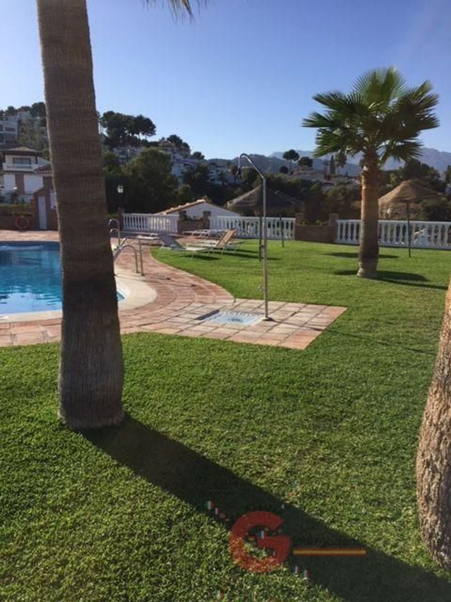 Casa en venda, a primera línia de mar a Distrito Velilla, a Almuñecar.