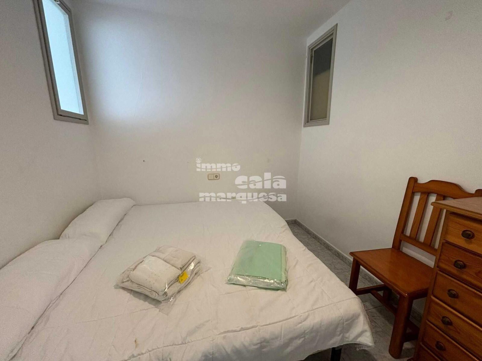 Apartamento à venda, em frente ao mar na praia de Port Bo, em Calella de Palafrugell.