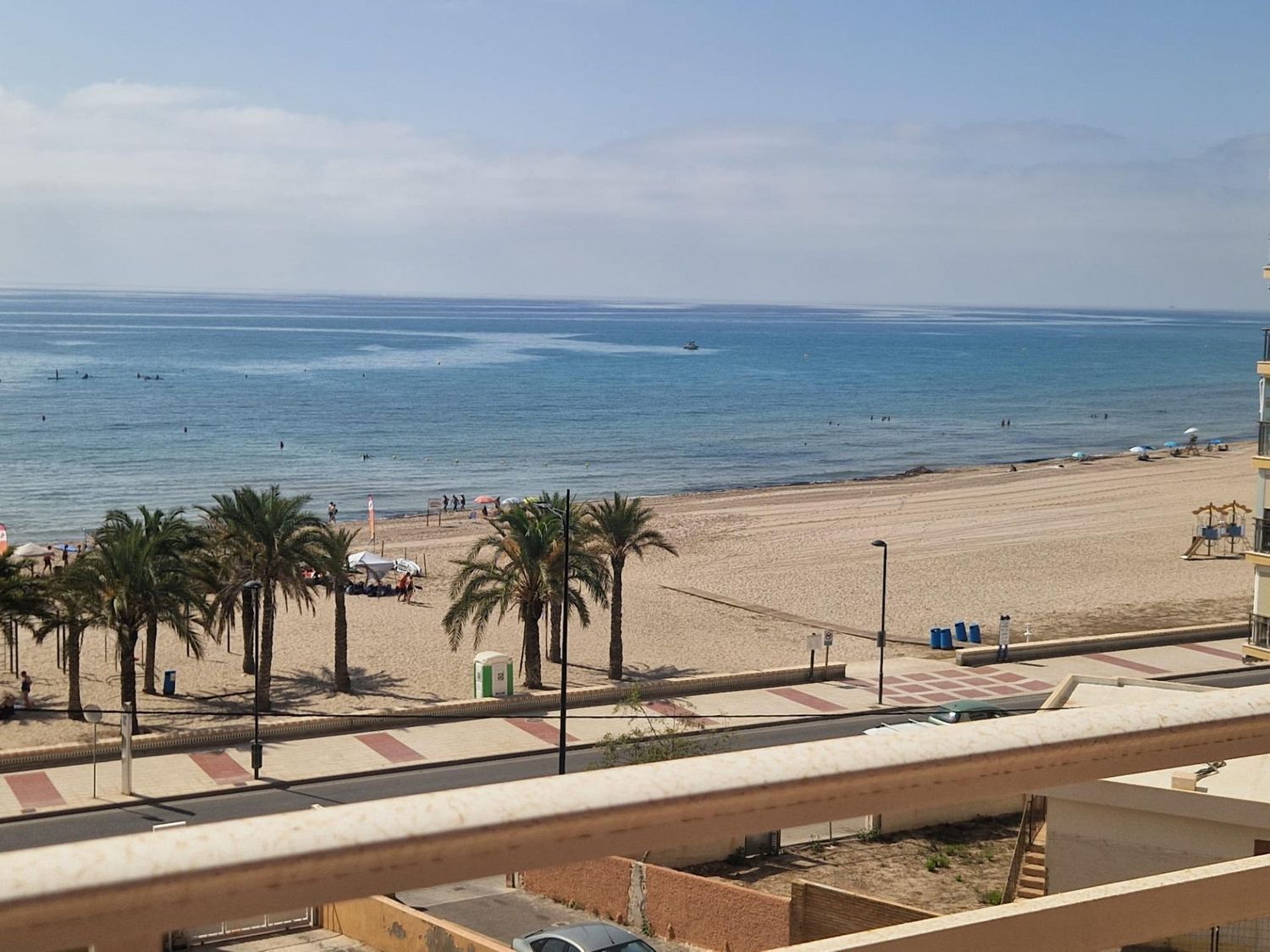 Apartment for sale, in first line of sea in Playa Muchavista, in El Campello.