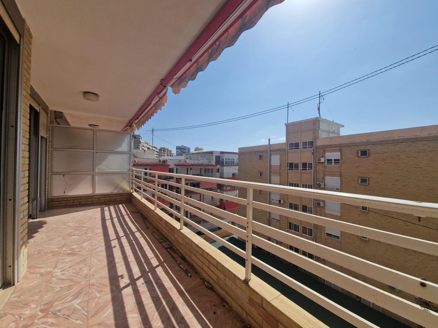 Apartment for sale, in first line of sea in Playa Muchavista, in El Campello.