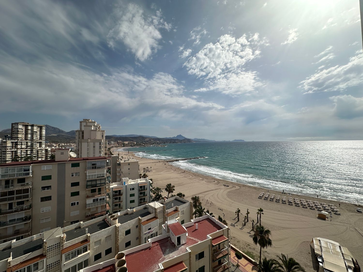 Apartment for sale, in first line of sea in Sant Vicent street, in El Campello.