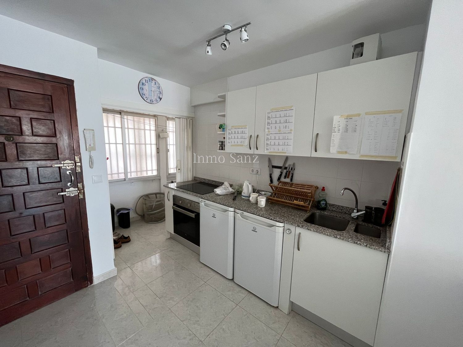 Apartamento para venda, em primeira linha de mar na rua Sant Vicent, em El Campello.