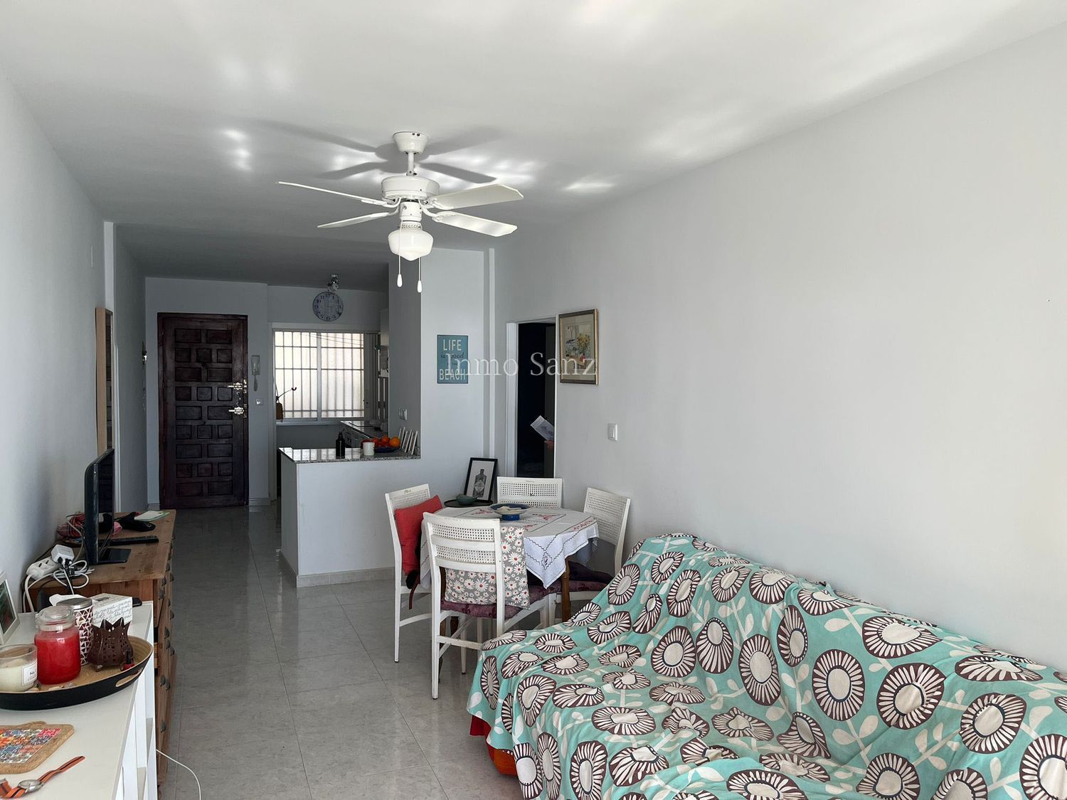 Apartamento para venda, em primeira linha de mar na rua Sant Vicent, em El Campello.