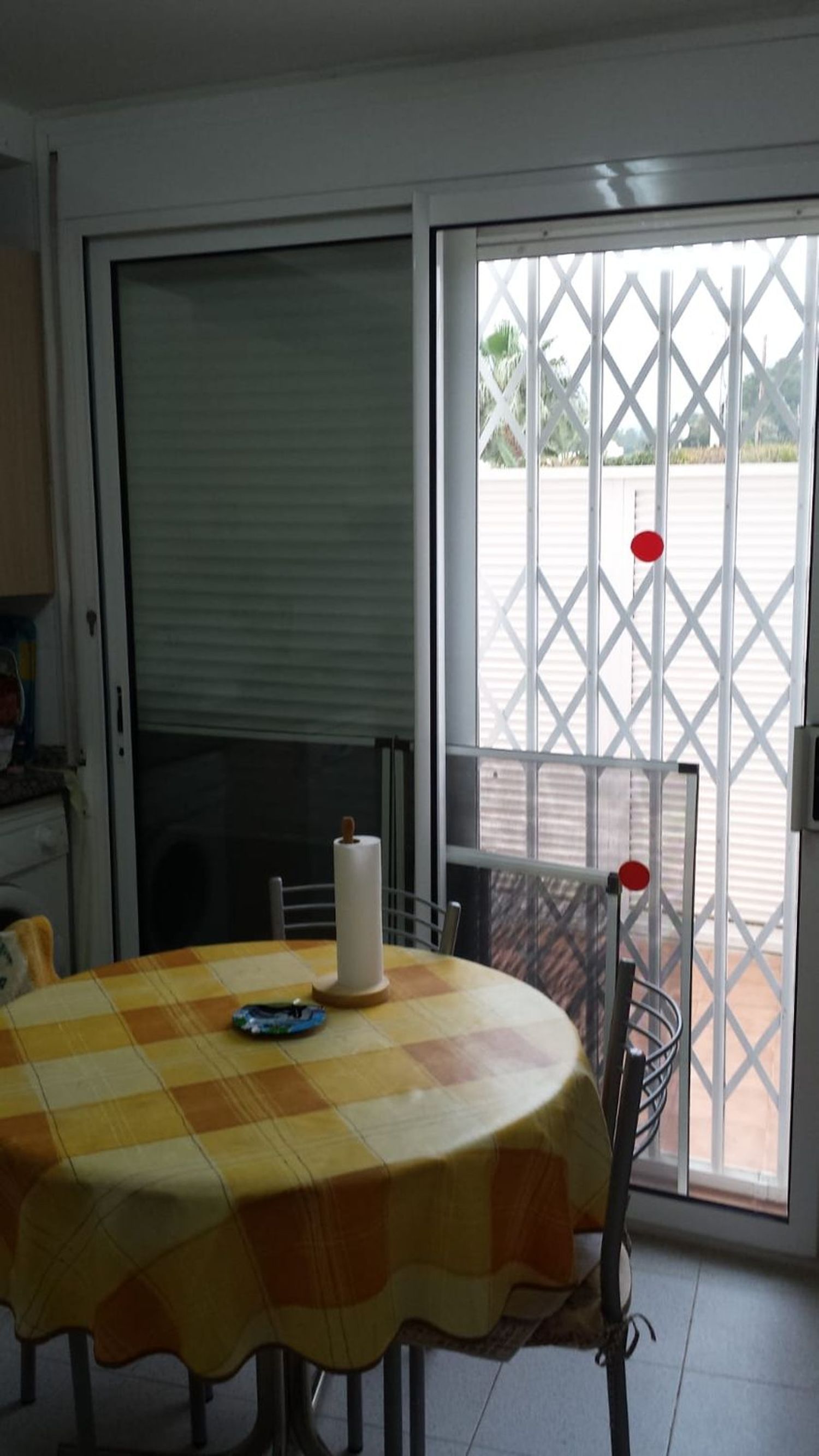 Chalet adosado en venta, en primera linea de mar en Via Augusta, en L'Hospitalet de l'Infant