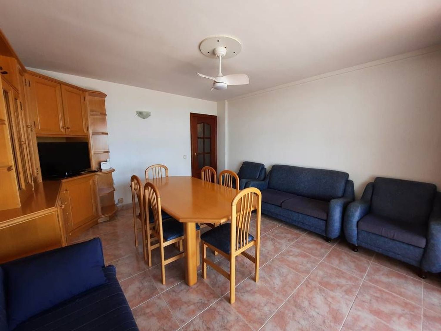 Apartamento para venda, em frente ao mar, na Plaza de Venus, em Salou.