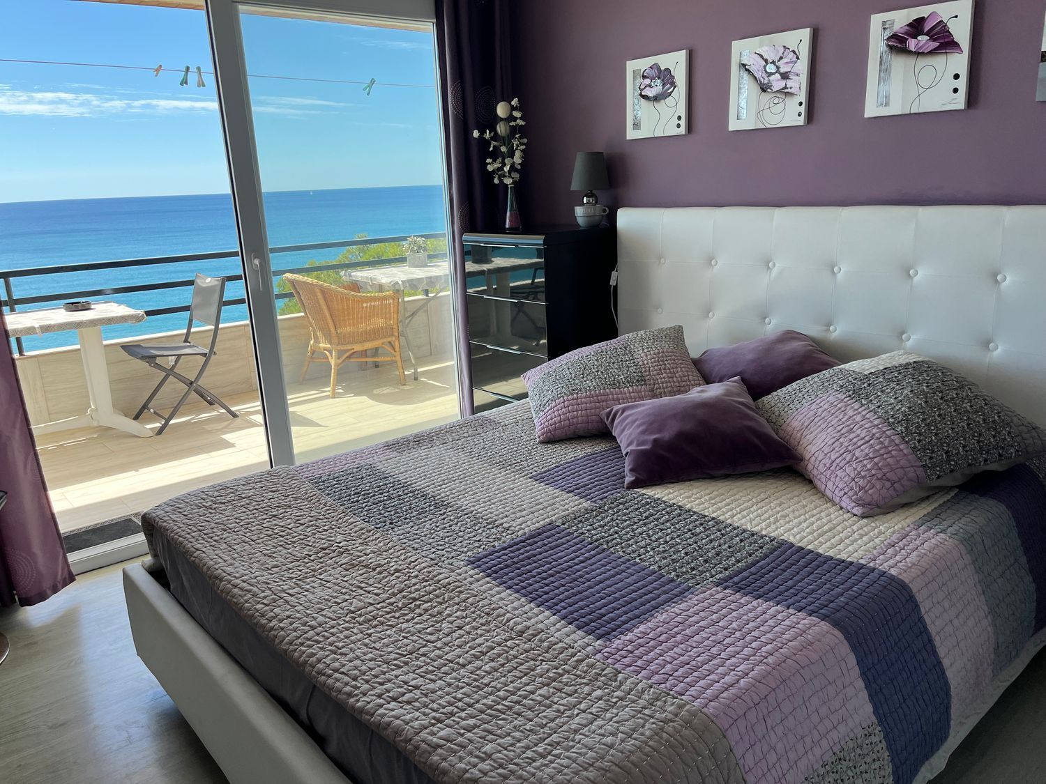 Apartamento para venda, em primeira linha de mar no Paseo maritimo, em Mont-Roig del Camp.