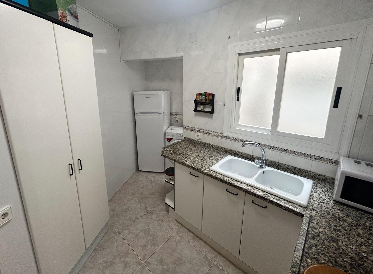 Apartamento para venda, em primeira linha de mar em Can Toni, em Cunit.