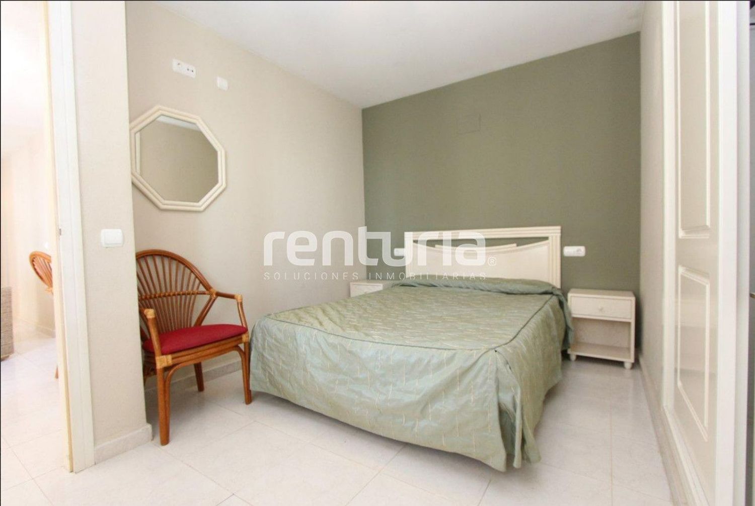 Penthouse para venda, em primeira linha de mar em Playa de la Fossa, em Calpe.