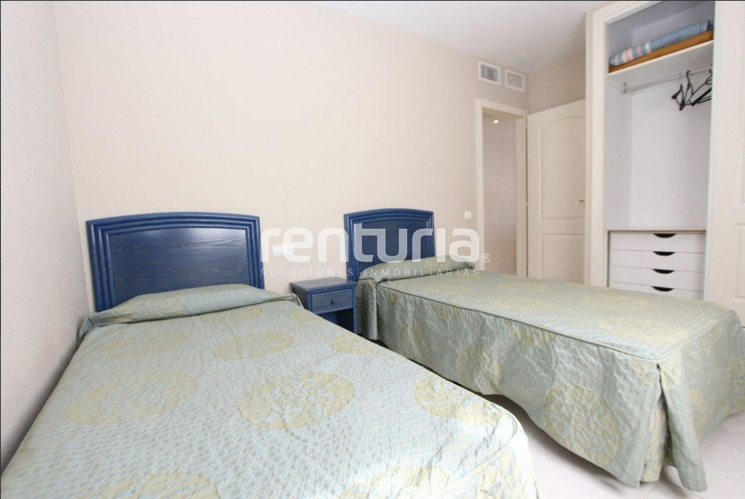 Penthouse para venda, em primeira linha de mar em Playa de la Fossa, em Calpe.