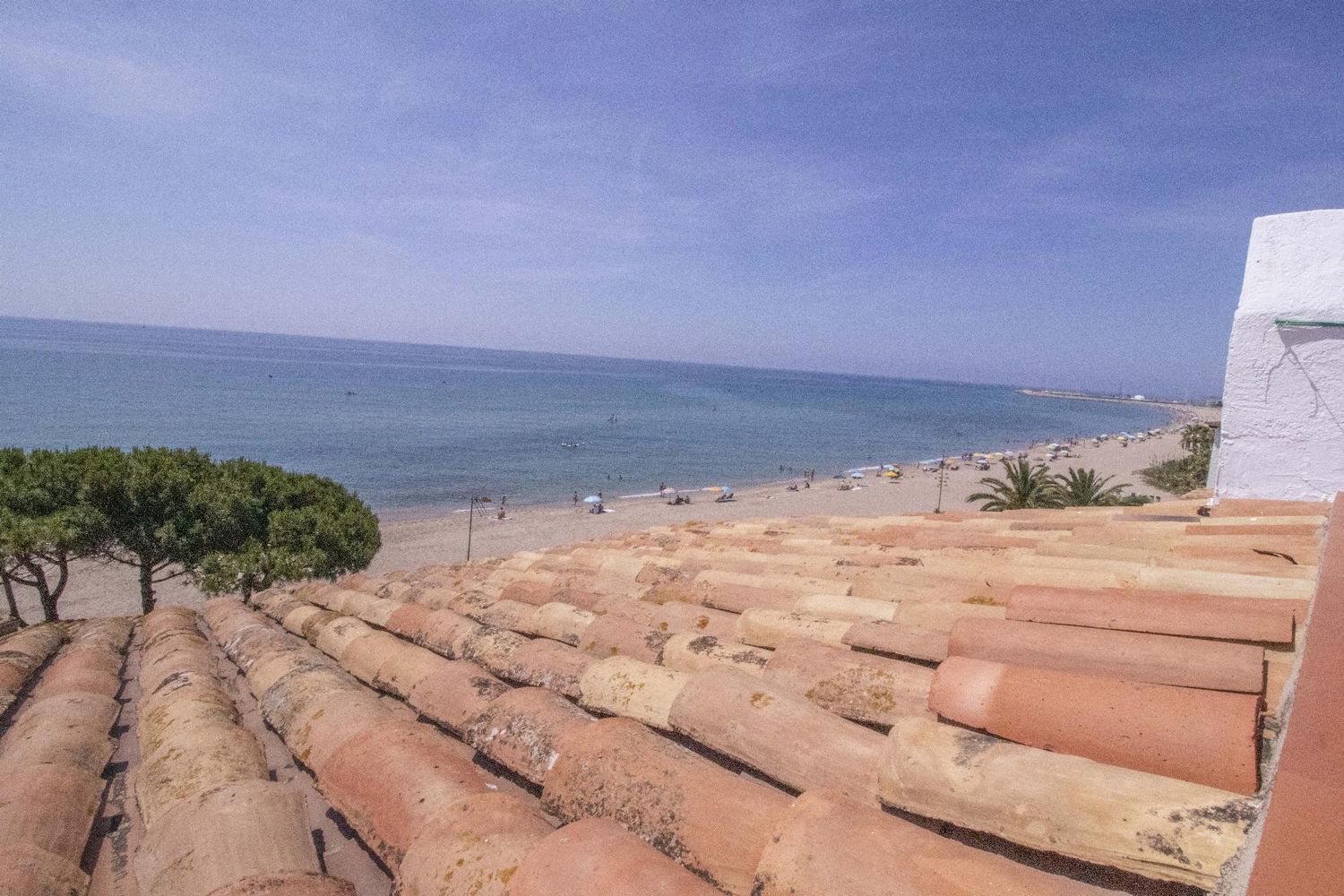 Pis en venda, a primera línia de mar a Coma-Ruga, al Vendrell.