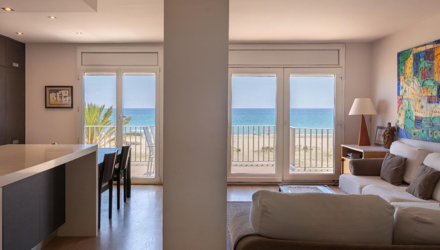 Penthouse for sale, in first line of sea in San Salvador beach, in El Vendrell.